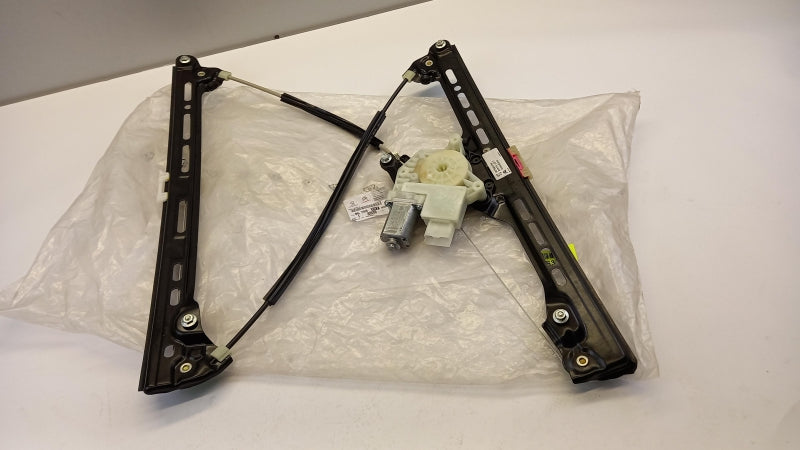 PEUGEOT/CITROEN Window Lift 9675924780