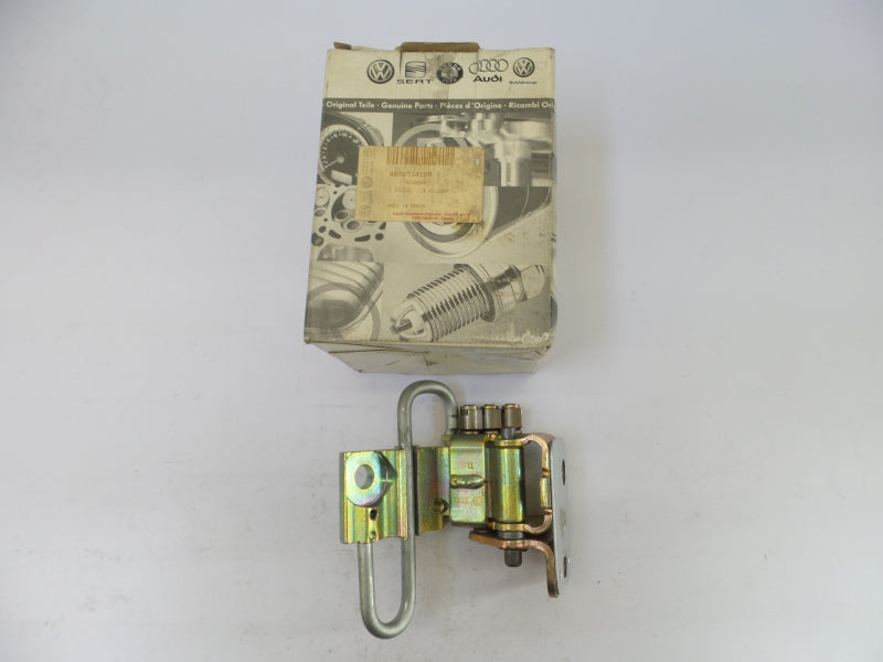 VAG Door Hinge 4B0831412B
