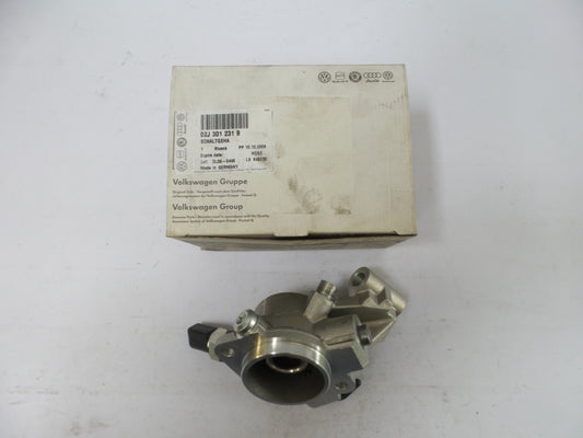 VAG Housing, Gear Shift 02J301231B