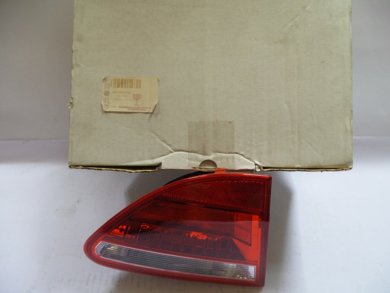 VAG Combination Rearlight 3R5945093B
