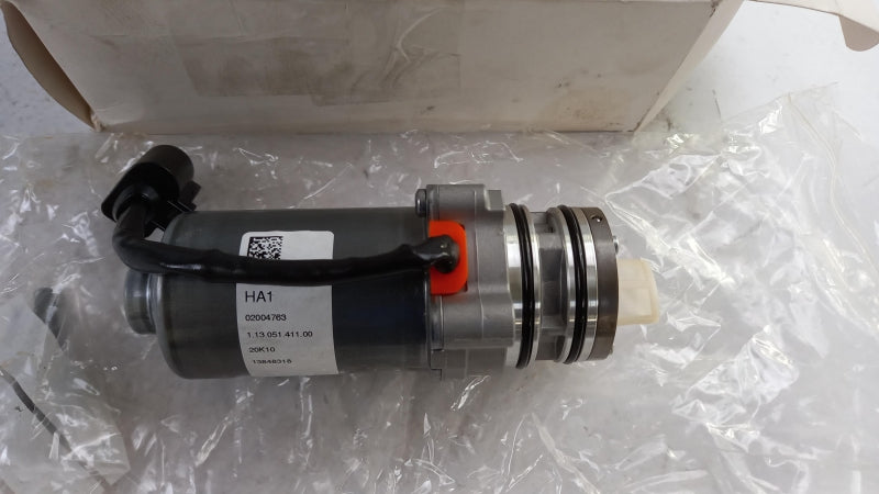 LAND ROVER Pump LR051321