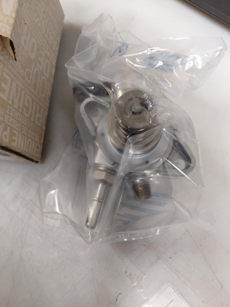 RENAULT Injection Pump 166301175R