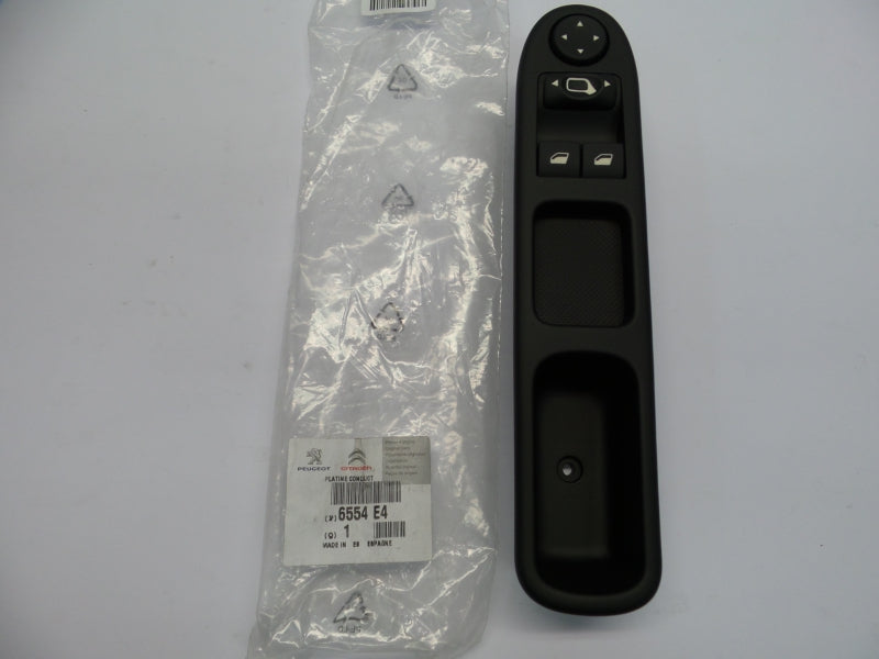 PEUGEOT/CITROEN Switch, Window Lift & Mirror Adjustment 6554E4