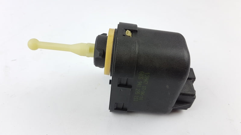 VAG Servomotor, Headlight Range Adjustment 6K5941295