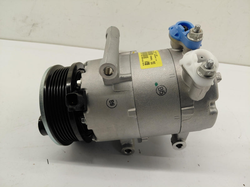 LAND ROVER Compressor, Air Conditioning LR056301