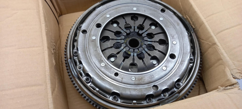 VAG Clutch Kit With Flywheel 074105264F