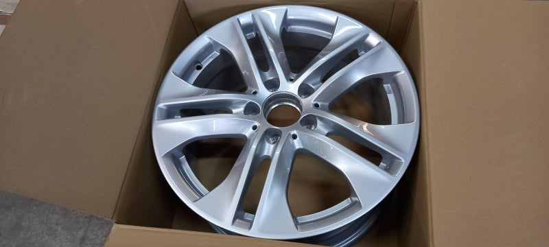 MERCEDES-BENZ Wheel Disc A21240110009765
