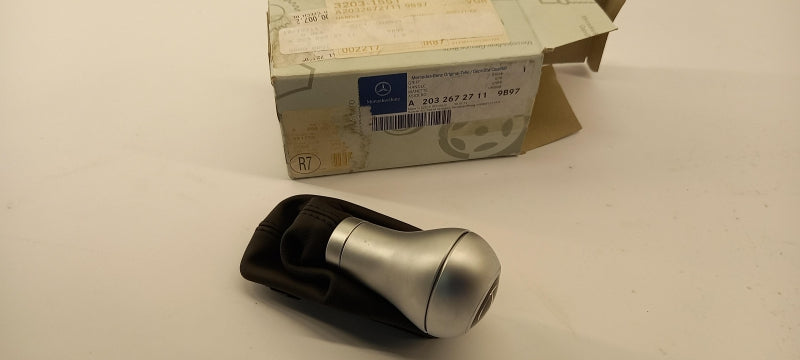 MERCEDES-BENZ Gear Lever Gaiter & Knob A20326727119B97