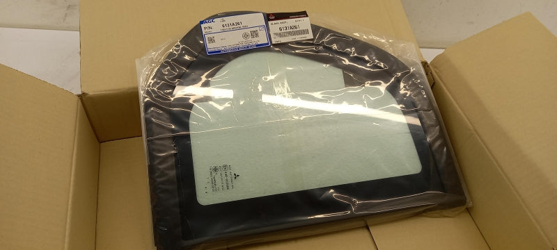MITSUBISHI Side Window 6131A261