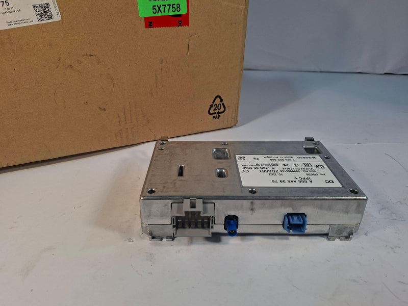 MERCEDES-BENZ Control Unit A0004463975