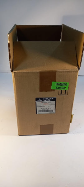 MITSUBISHI Compressor, Air Conditioning 7813A057