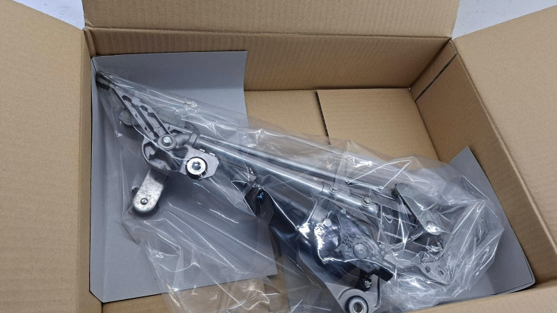 MITSUBISHI Wiper Motor 8250A138