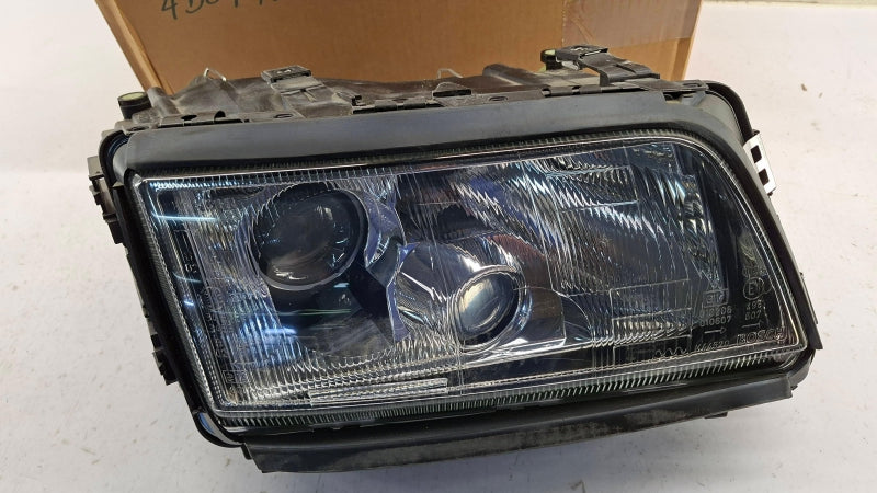 VAG Headlight 4D0941030E