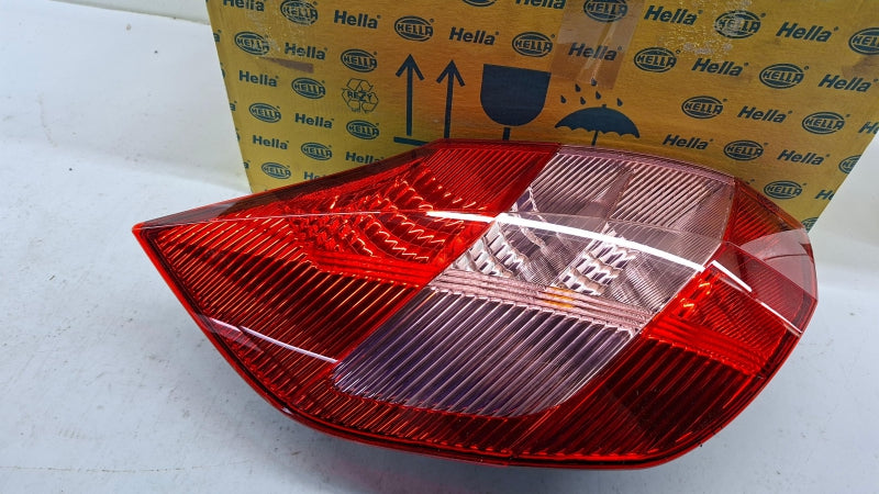 HELLA Combination Rearlight 2SK008659091