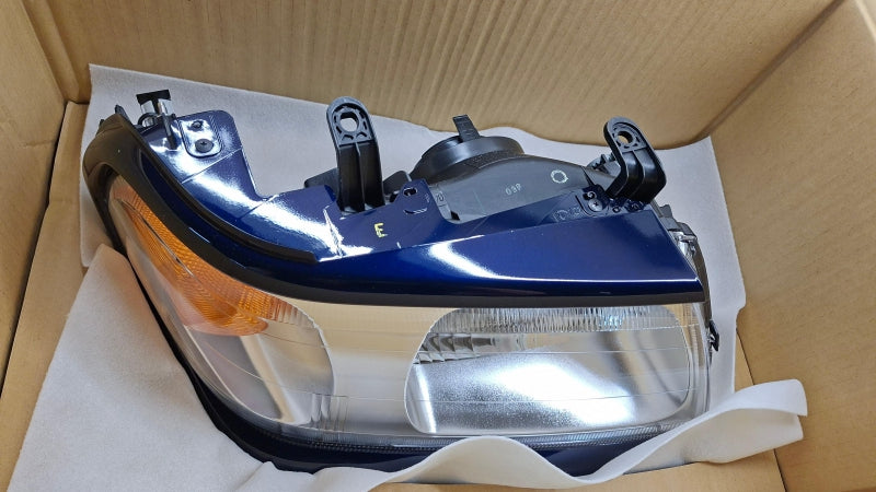 MITSUBISHI Headlight 8301A316BA