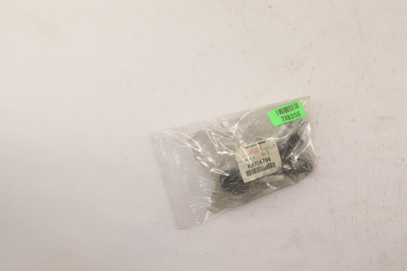 MITSUBISHI Lock Cylinder Kit 6370A794