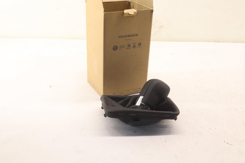 VAG Gear Lever Gaiter & Knob 576713203ADKO