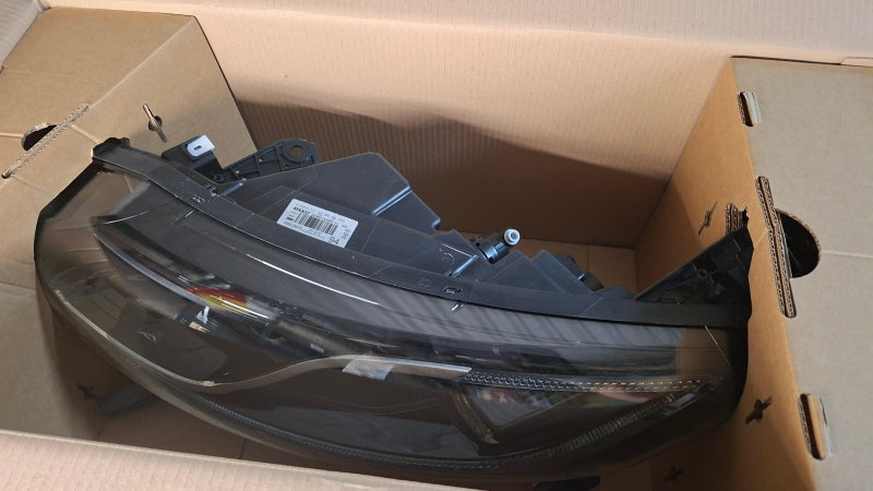 RENAULT Headlight 260601459R
