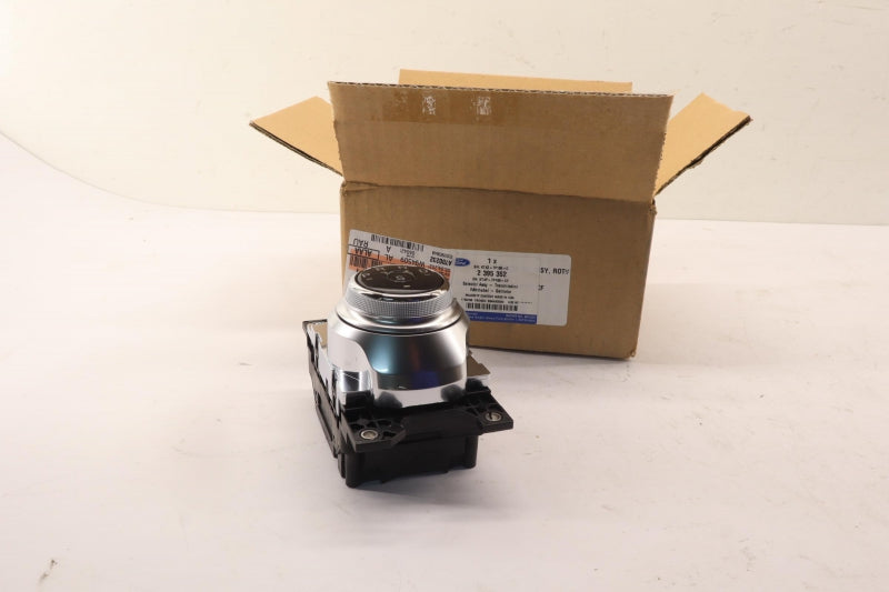 FORD Selector/Gear Lever 2395352