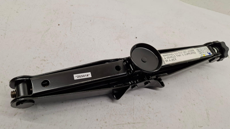 MERCEDES-BENZ Car Jack A6395800218
