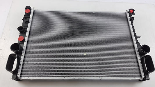 MERCEDES-BENZ Radiator, Engine Cooling A2115001302